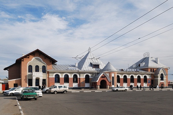 Здание вокзала станции Благовещенск