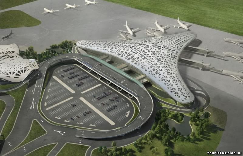 Международный аэропорт Баку Гейдар Алиев. Табло аэропорта Гейдар Алиев.