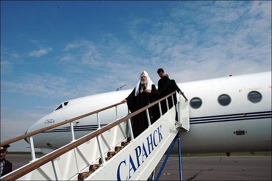 Патриарх Кирилл в аэропорту Саранска